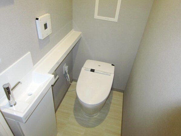 ポレスター千代田御茶ノ水の物件内観写真